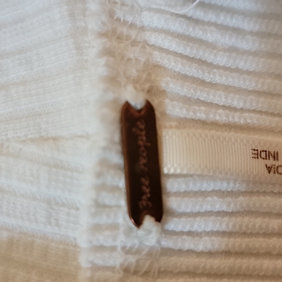 Free people mock neck balloon sleeve top - Picture 6 of 6